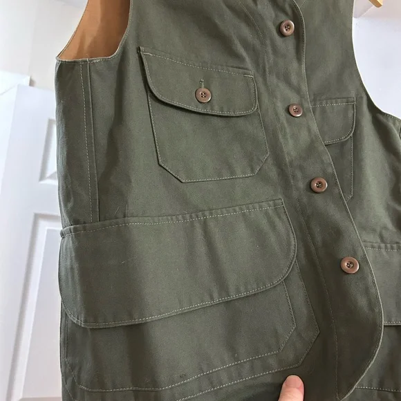 Arpenteur Olive Green Utility Vest, Size M - Picture 3 of 6